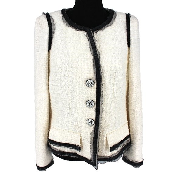 CHANEL 2009 Lace Leather Trim Ivory Tweed Jacket CC Logo Button France 40 US 8